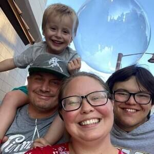 Meet your Posher, Nicholas